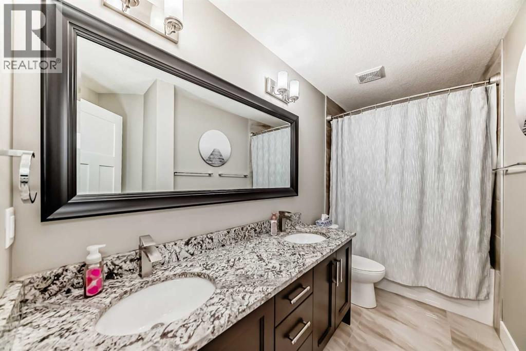 120 Kinniburgh Circle, Chestermere, Alberta  T1X 0P8 - Photo 40 - A2328764