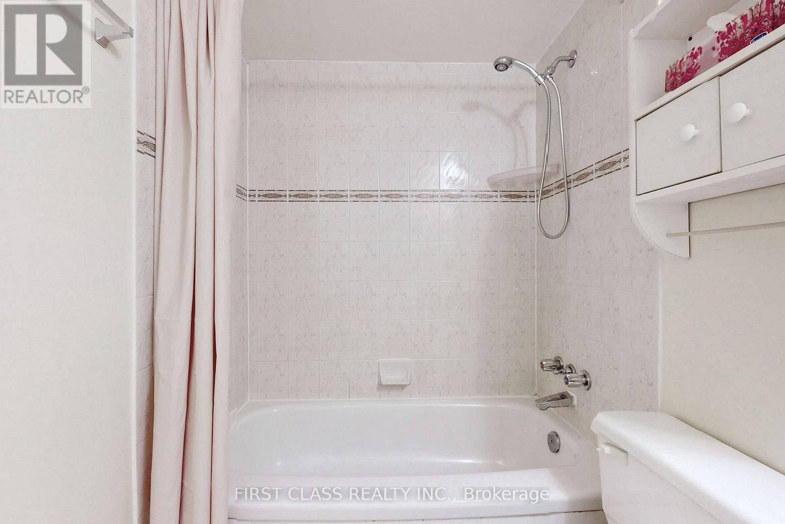 1117 - 1485 Lakeshore Road E, Mississauga, Ontario  L5E 3G2 - Photo 10 - W13612270