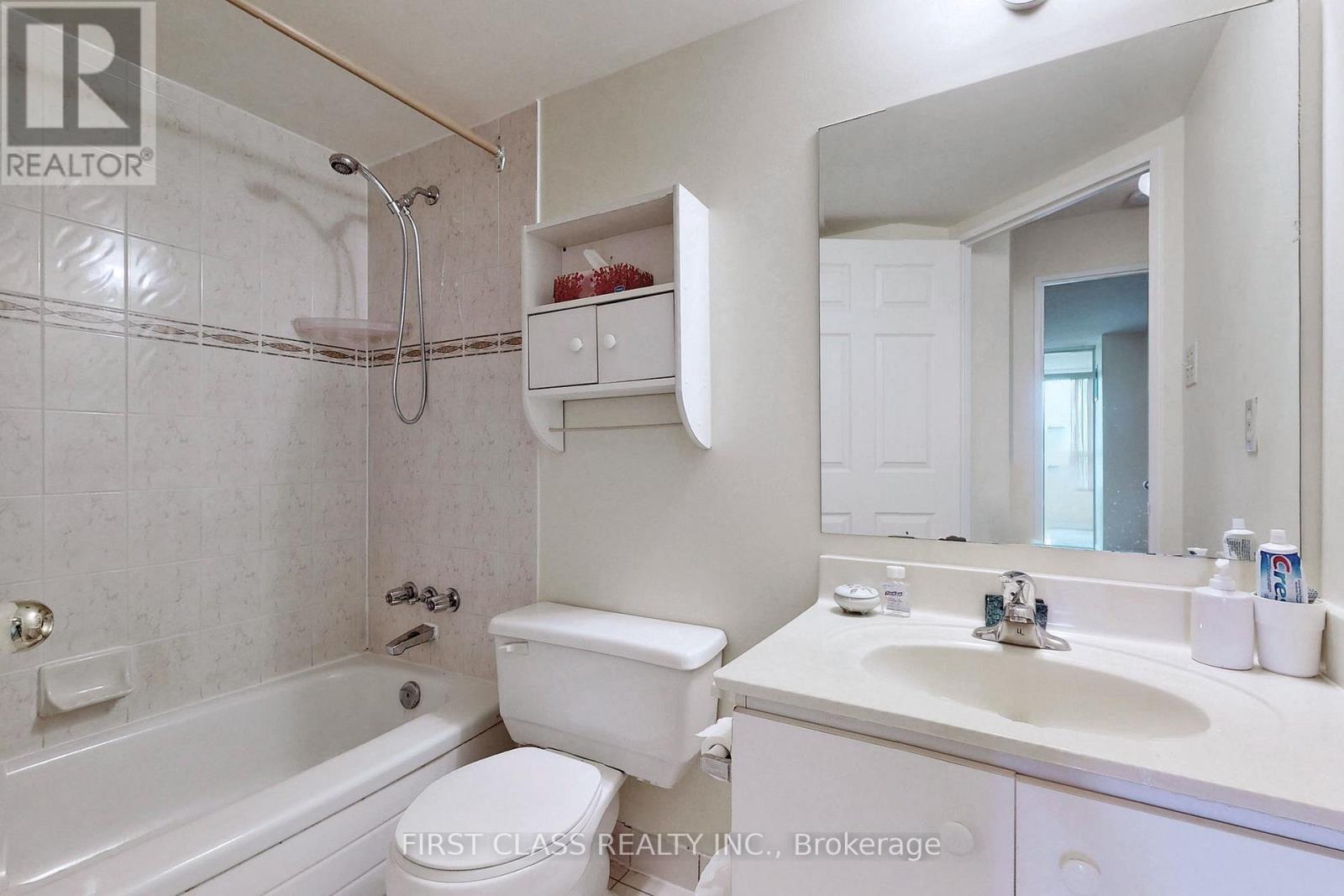 1117 - 1485 Lakeshore Road E, Mississauga, Ontario  L5E 3G2 - Photo 8 - W13612270