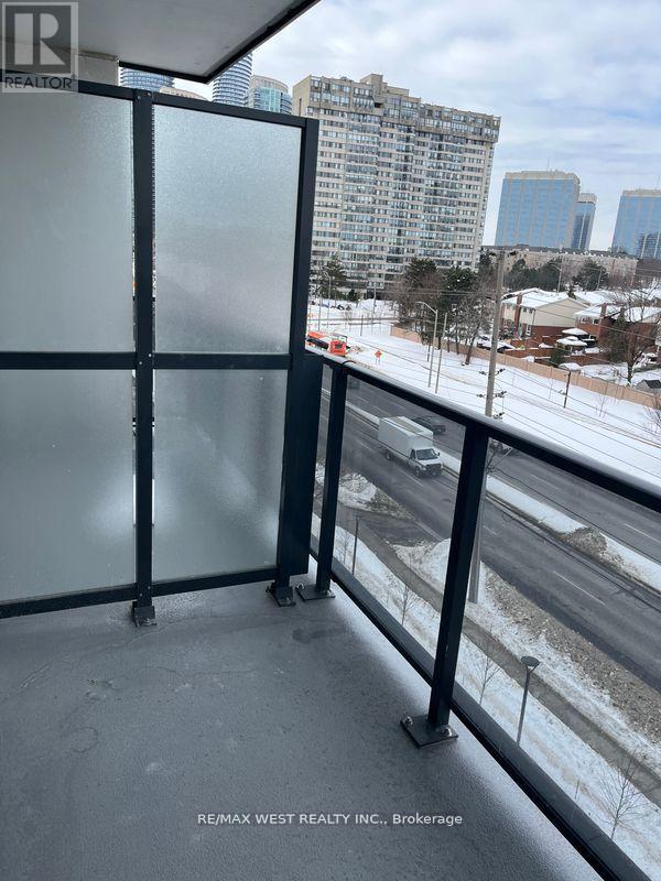 506w - 202 Burhamthorpe Road E, Mississauga, Ontario  L5A 0B2 - Photo 13 - W13612420