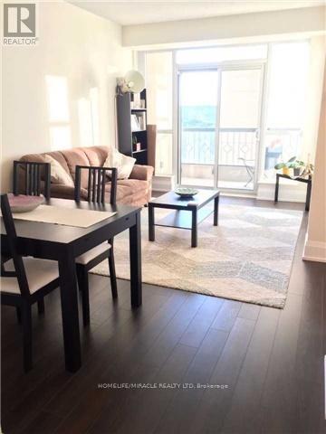 428 - 2 Old Mill Drive, Toronto, Ontario  M6S 0A2 - Photo 11 - W13612546