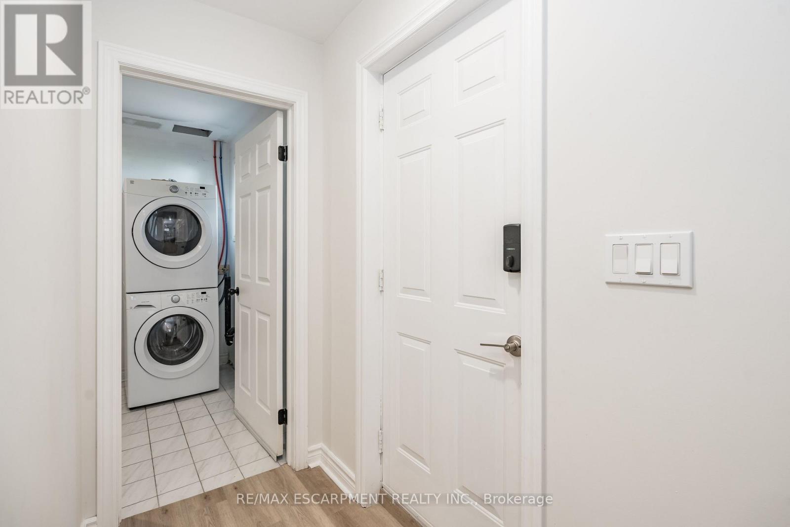 #lower - 7669 Alpine Drive, Niagara Falls, Ontario  L2H 3B7 - Photo 15 - X13612302