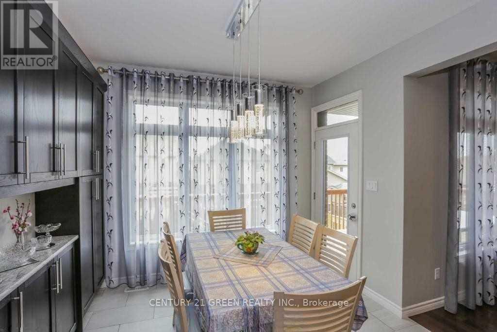 Upper Level - 1221 Gough Road, London North, Ontario  N5X 0H2 - Photo 8 - X13612308
