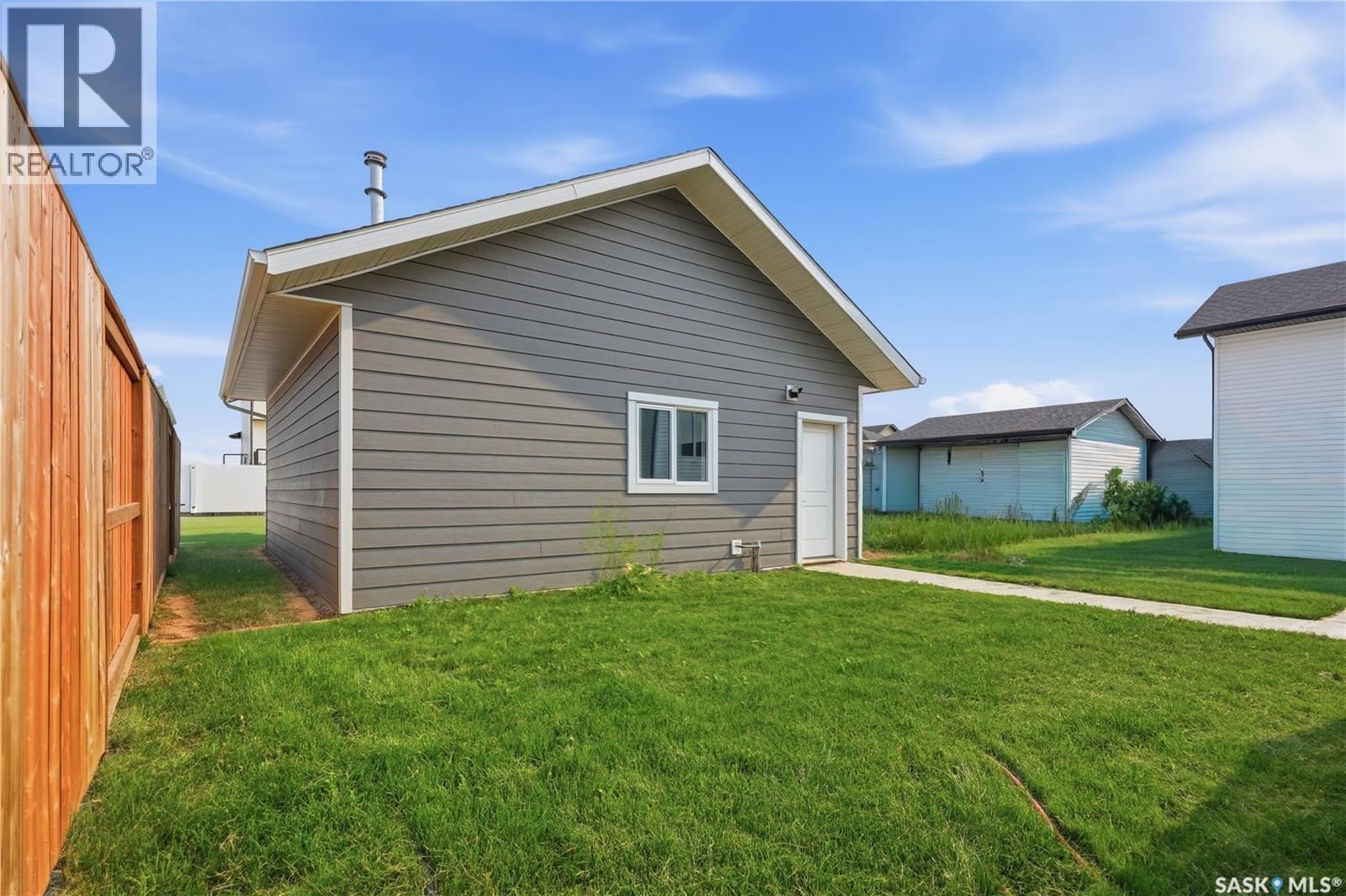247 Thakur Street, Saskatoon, Saskatchewan  S7W 1C5 - Photo 53 - SK043759