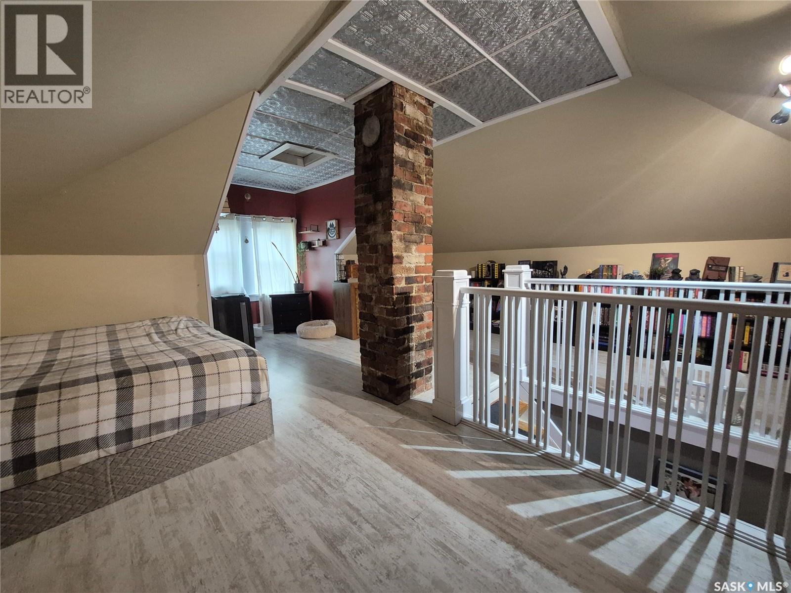 476 9th Avenue Ne, Swift Current, Saskatchewan  S9H 2R4 - Photo 24 - SK040916
