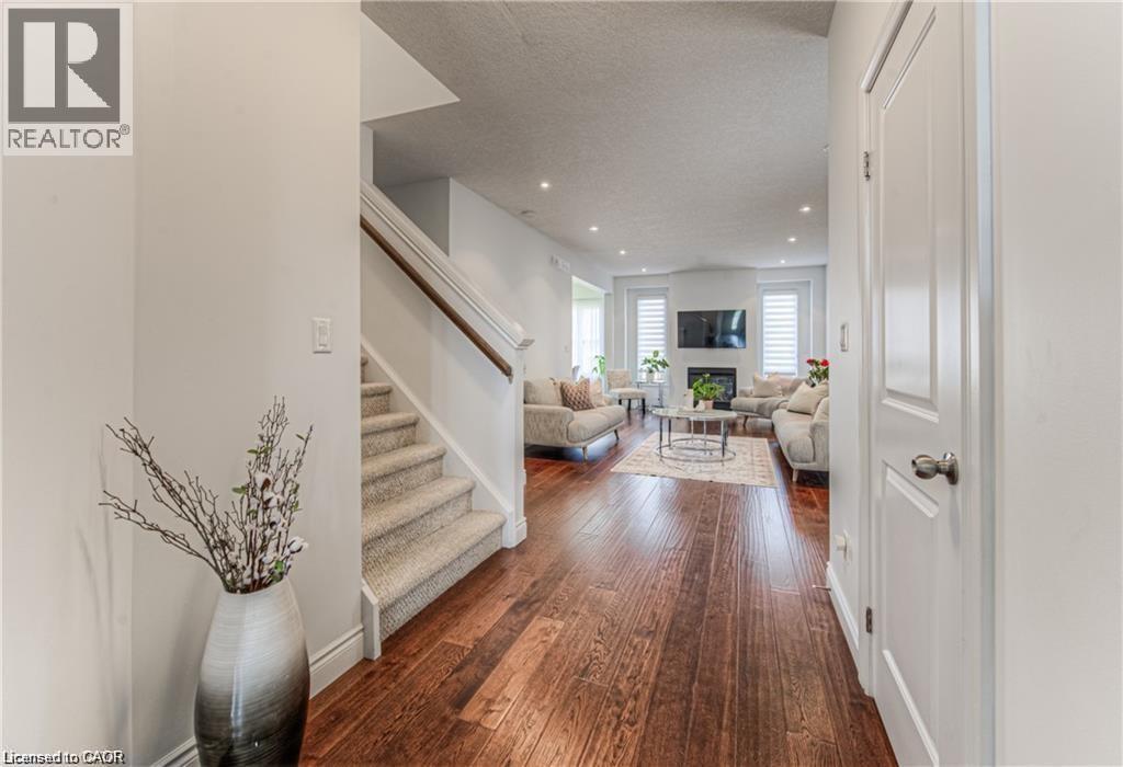 26 Spring Creek Street, Kitchener, Ontario  N2A 0G3 - Photo 4 - 40851385