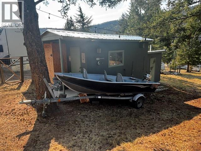 3030 Loon Lake Road, Loon Lake, British Columbia  V0K 1H0 - Photo 7 - 10395843