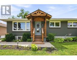12 BOTHWELL CRESCENT, Barrie, Ontario