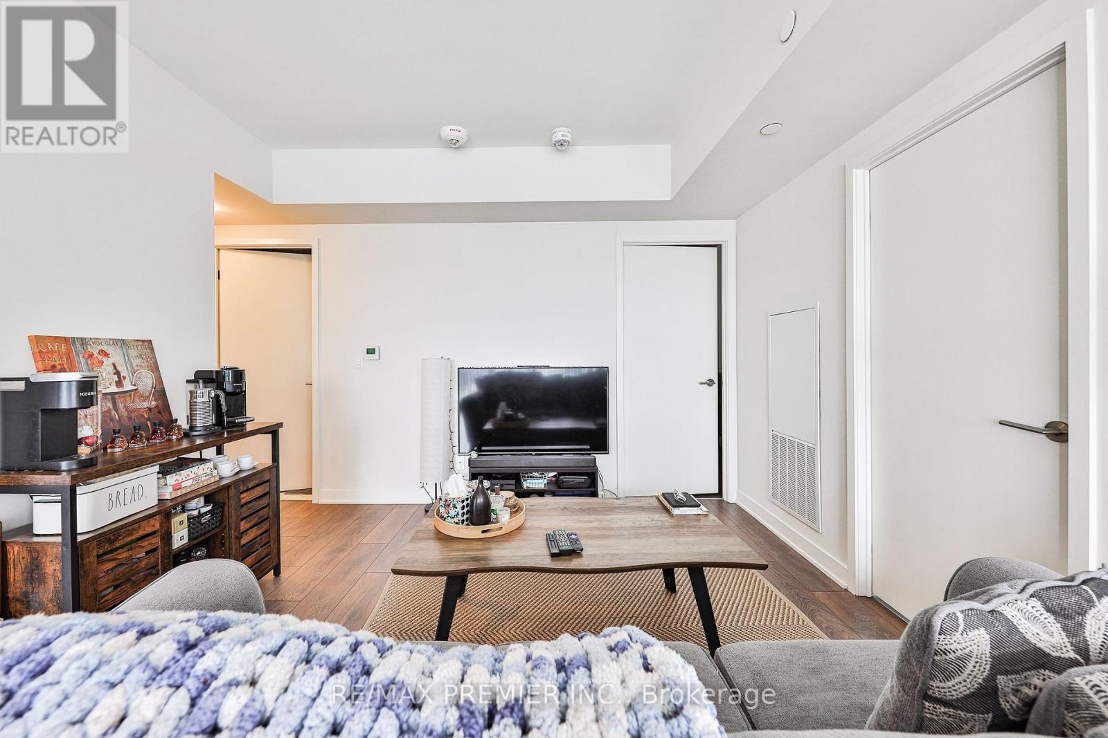 610 - 2 Sonic Way, Toronto, Ontario  M3C 0P2 - Photo 13 - C13611760