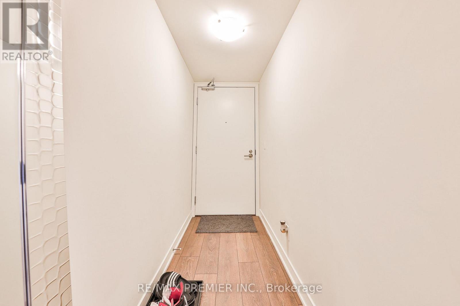 610 - 2 Sonic Way, Toronto, Ontario  M3C 0P2 - Photo 8 - C13611760