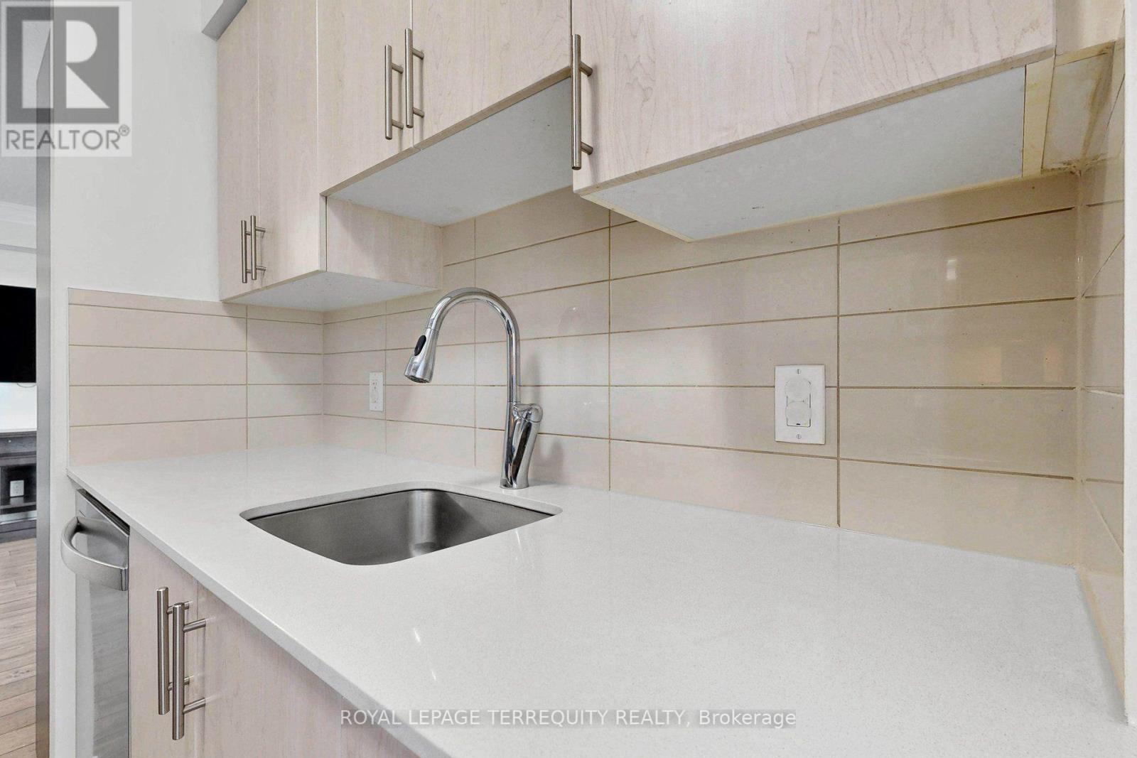 1322 - 2 Eva Road, Toronto, Ontario  M9C 0A9 - Photo 19 - W13608024