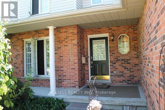 62 Moraine Walk, London North, Ontario  N6G 4Y8 - Photo 2 - X13612672