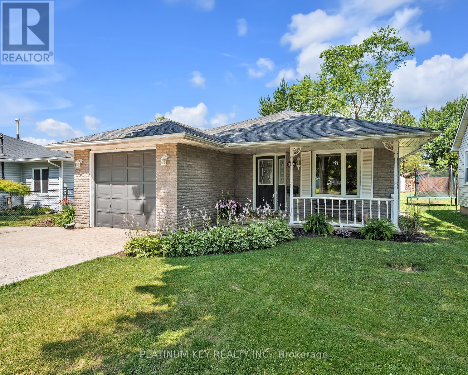 146 Mill Street, Southwest Middlesex, Ontario  N0L 1M0 - Photo 1 - X13612706