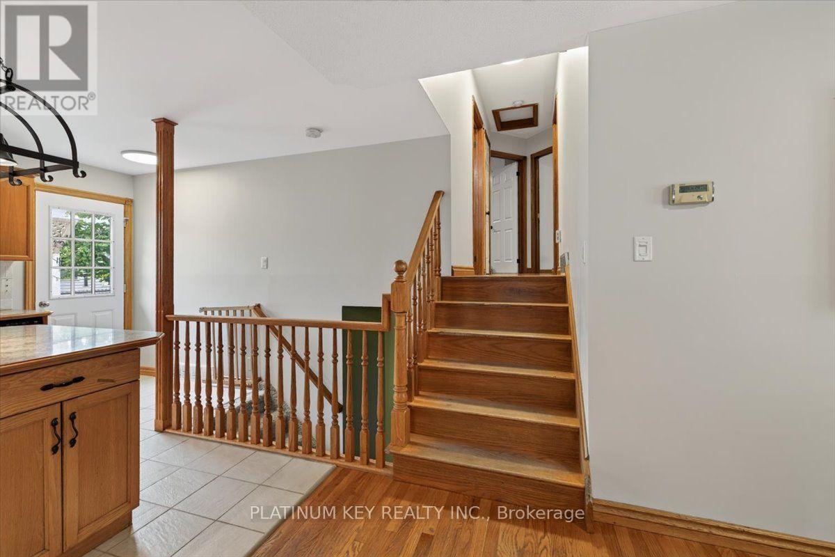 146 Mill Street, Southwest Middlesex, Ontario  N0L 1M0 - Photo 13 - X13612706