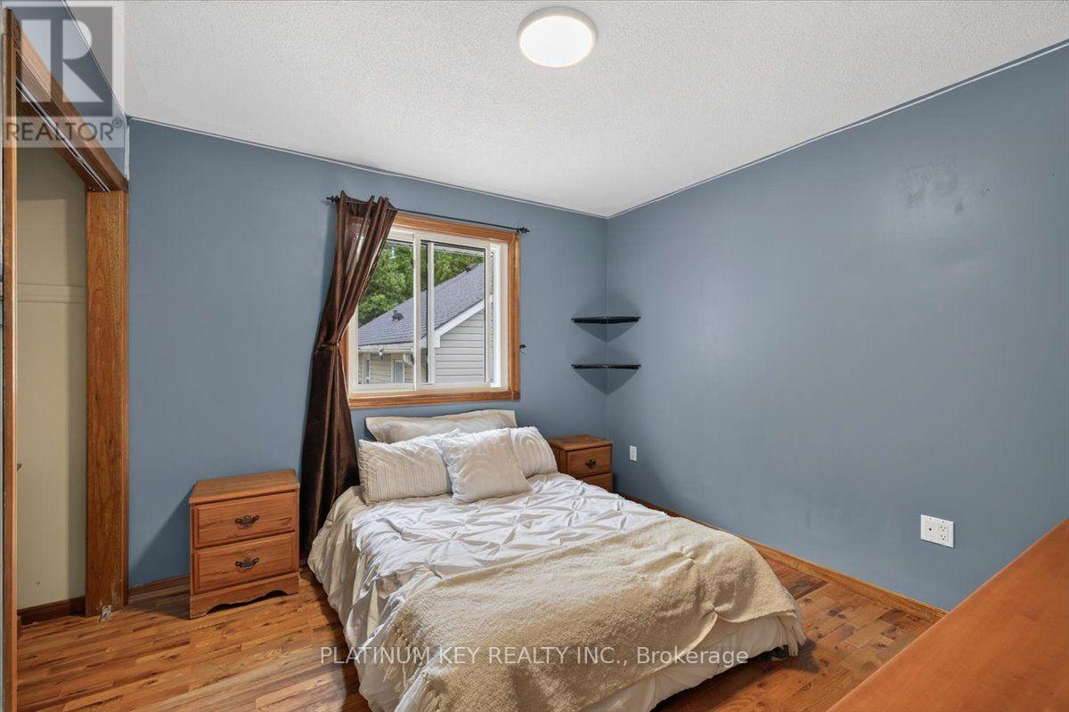 146 Mill Street, Southwest Middlesex, Ontario  N0L 1M0 - Photo 16 - X13612706