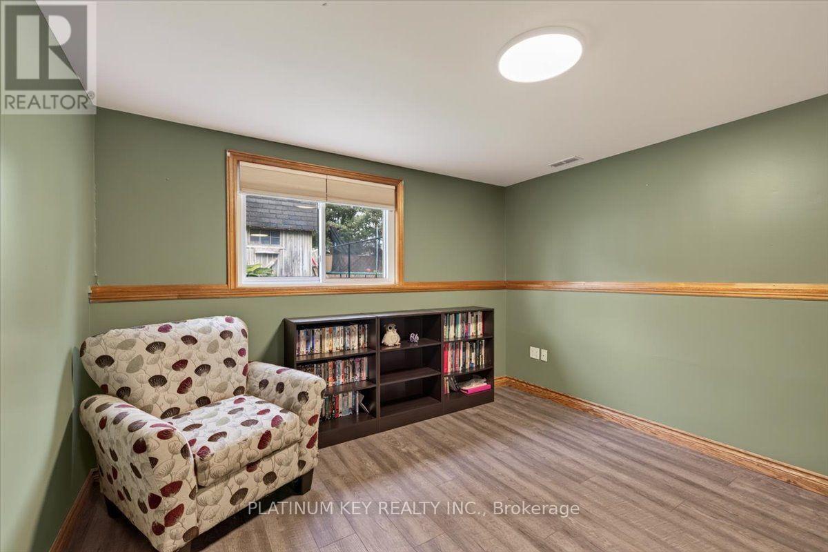 146 Mill Street, Southwest Middlesex, Ontario  N0L 1M0 - Photo 21 - X13612706