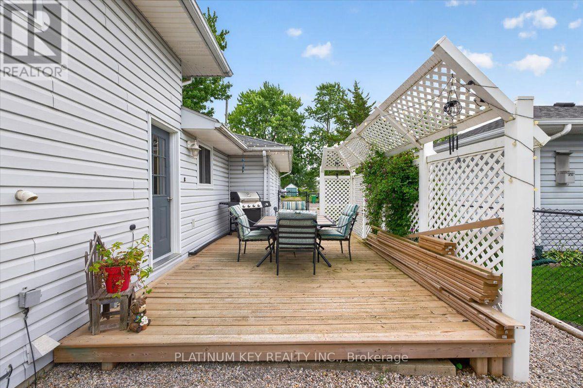 146 Mill Street, Southwest Middlesex, Ontario  N0L 1M0 - Photo 24 - X13612706