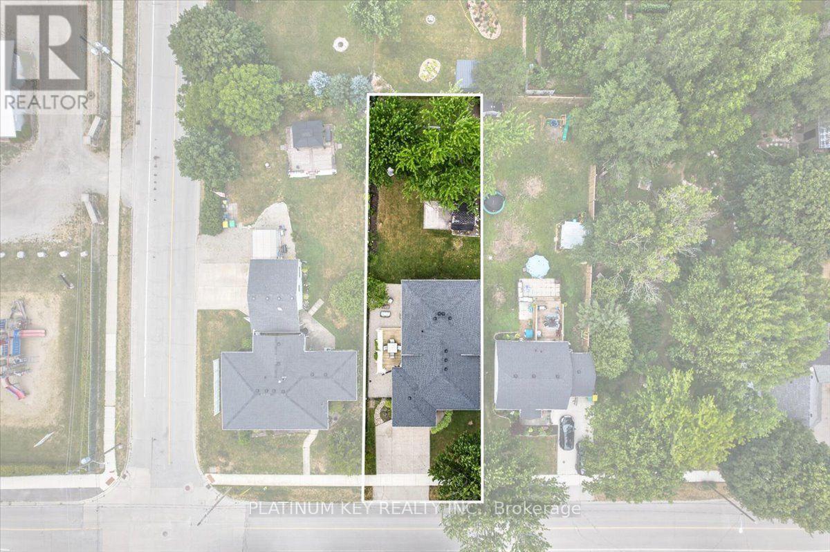 146 Mill Street, Southwest Middlesex, Ontario  N0L 1M0 - Photo 34 - X13612706