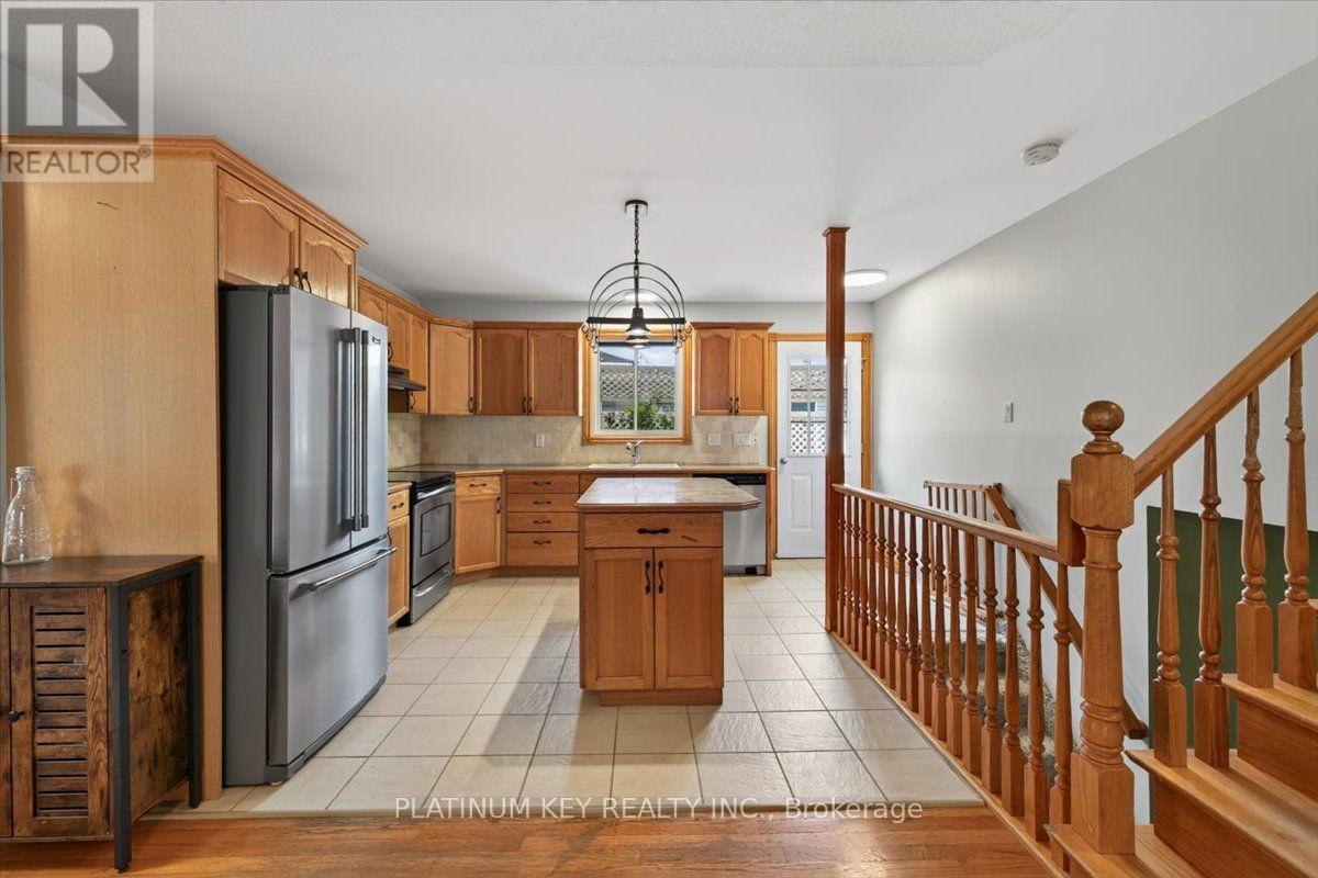 146 Mill Street, Southwest Middlesex, Ontario  N0L 1M0 - Photo 9 - X13612706