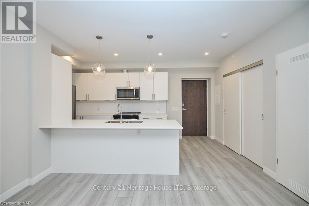 704 - 118 West Street, Port Colborne, Ontario  L3K 4E6 - Photo 10 - X13525956