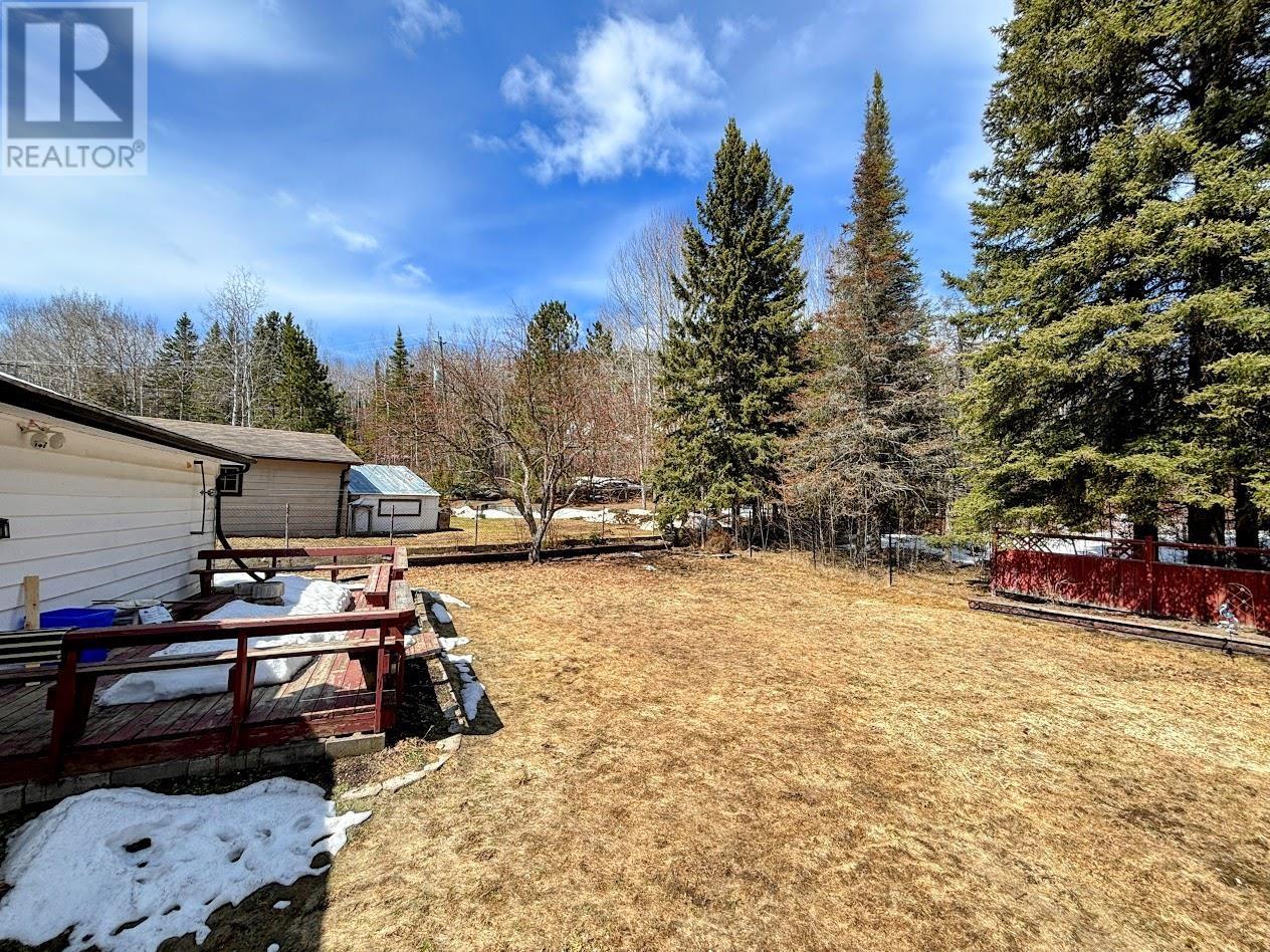 7 Swallow Dr, Manitouwadge, Ontario  P0T 2C0 - Photo 25 - TB2600884
