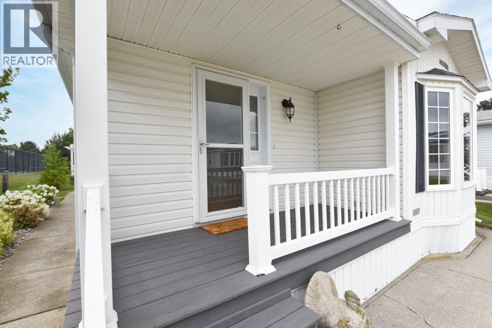 5700 Blackwell Sideroad Unit# 258 Sarnia Ontario Canada N7W1B7 2