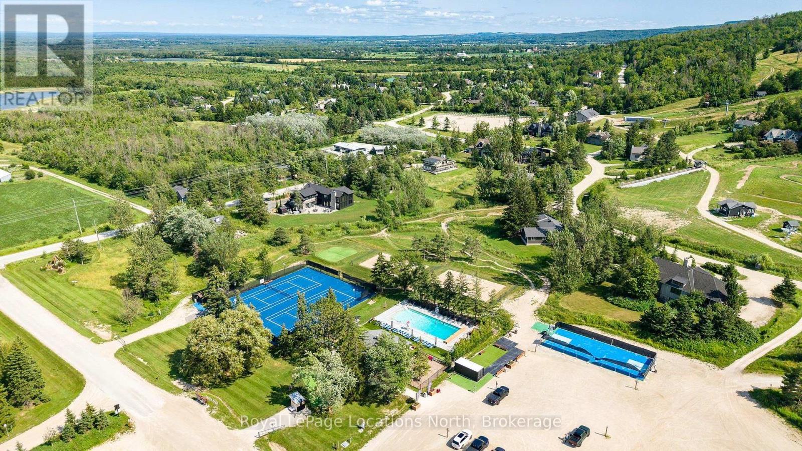 11 Osler Pines Drive, Clearview, Ontario  L9Y 3Y9 - Photo 14 - S13612690