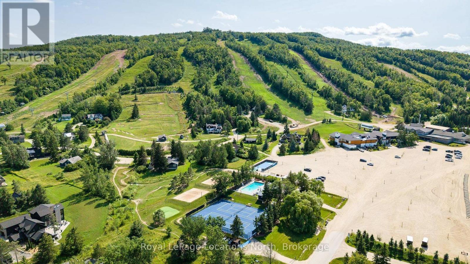 11 Osler Pines Drive, Clearview, Ontario  L9Y 3Y9 - Photo 8 - S13612690
