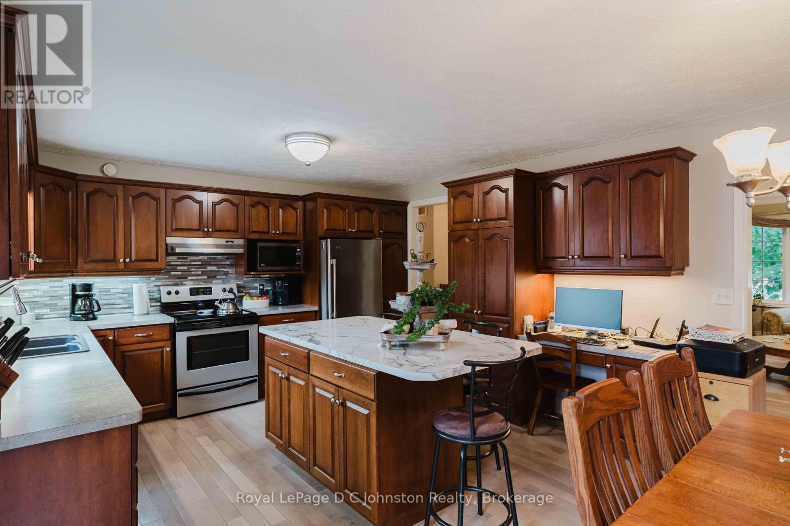 103 Grenville Street N, Saugeen Shores, Ontario  N0H 2L0 - Photo 10 - X13612562