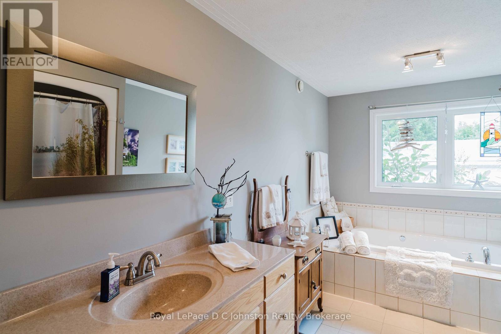 103 Grenville Street N, Saugeen Shores, Ontario  N0H 2L0 - Photo 14 - X13612562