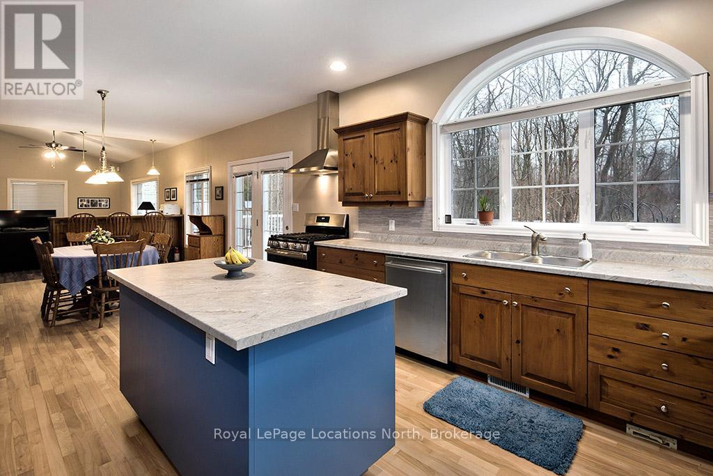 120 Wards Road, Blue Mountains, Ontario  L9Y 0T7 - Photo 9 - X13612688