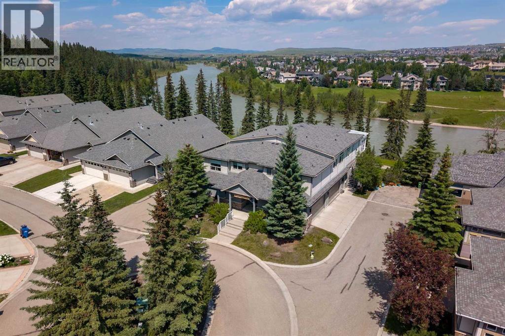 192, 192 Crawford Drive, Cochrane, Alberta  T4C 2G8 - Photo 2 - A2325306