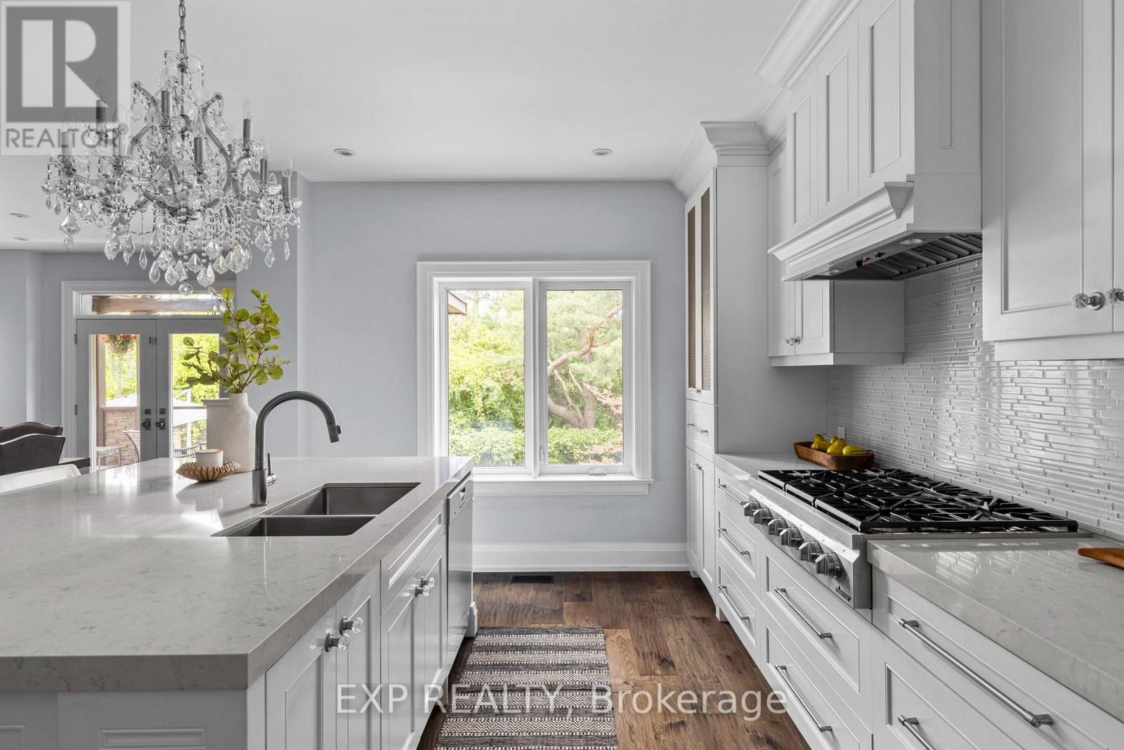 53 Glenside Drive, Vaughan, Ontario  L6A 2H7 - Photo 11 - N13612650