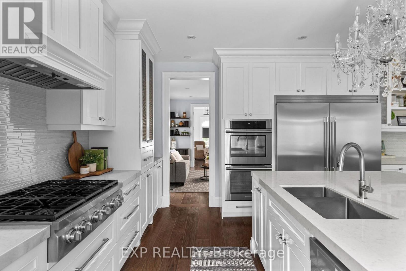 53 Glenside Drive, Vaughan, Ontario  L6A 2H7 - Photo 12 - N13612650