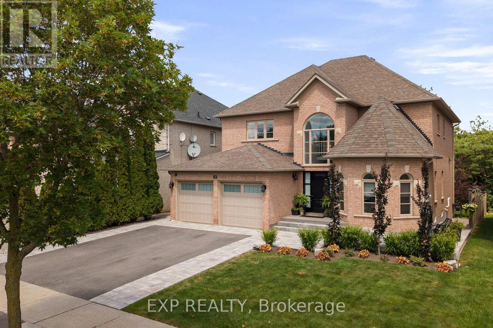 53 Glenside Drive, Vaughan, Ontario  L6A 2H7 - Photo 2 - N13612650