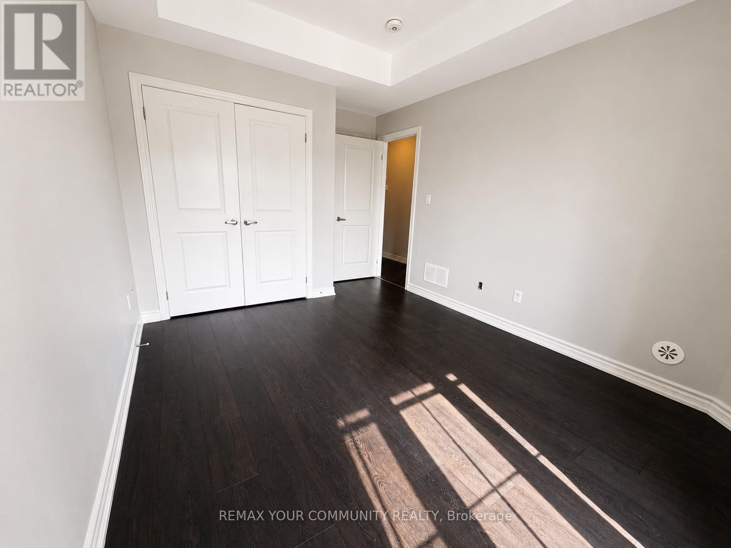 21 - 196 Pine Grove Road W, Vaughan, Ontario  L4L 2H2 - Photo 8 - N13601854
