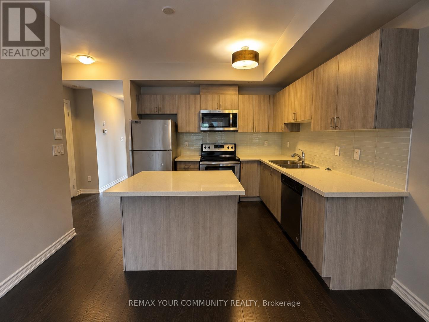 21 - 196 Pine Grove Road W, Vaughan, Ontario  L4L 2H2 - Photo 5 - N13601854