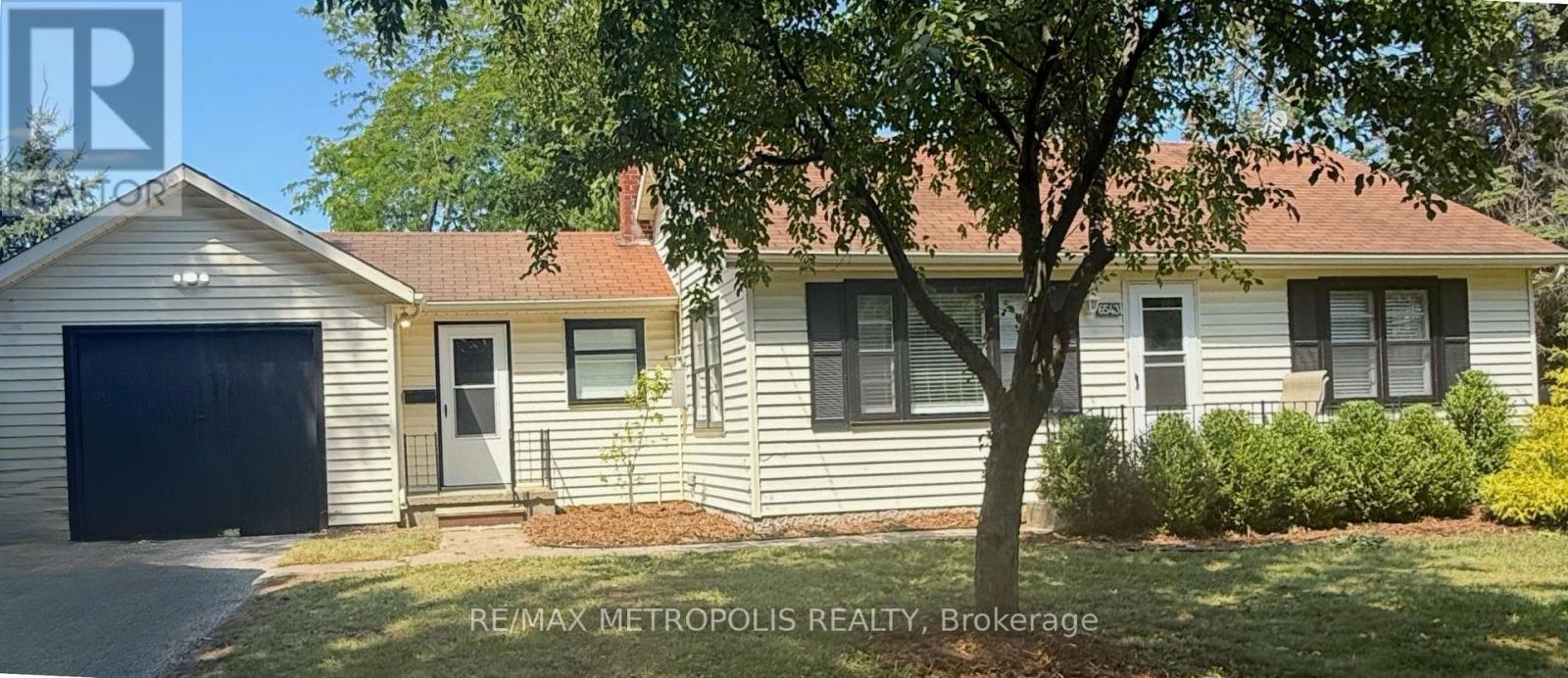 6543 WATERWORKS ROAD, Sarnia, Ontario