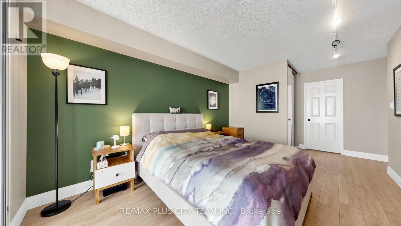 437 - 22 Southport Street, Toronto, Ontario  M6S 4Y9 - Photo 13 - W13612576