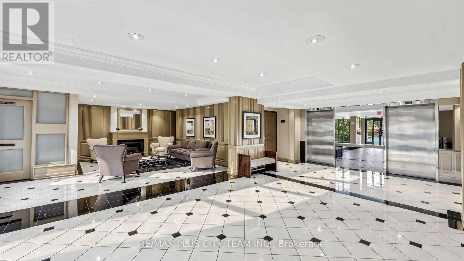 437 - 22 Southport Street, Toronto, Ontario  M6S 4Y9 - Photo 38 - W13612576