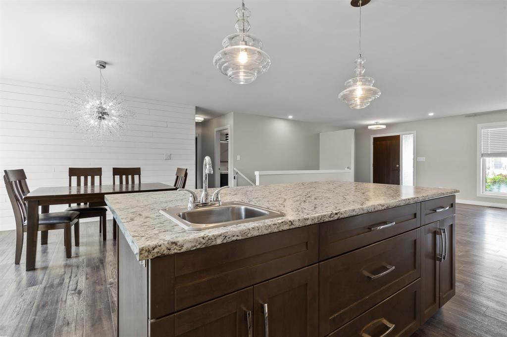 1 Aston Cove, Steinbach, Manitoba  R5G 2P2 - Photo 7 - 202616916