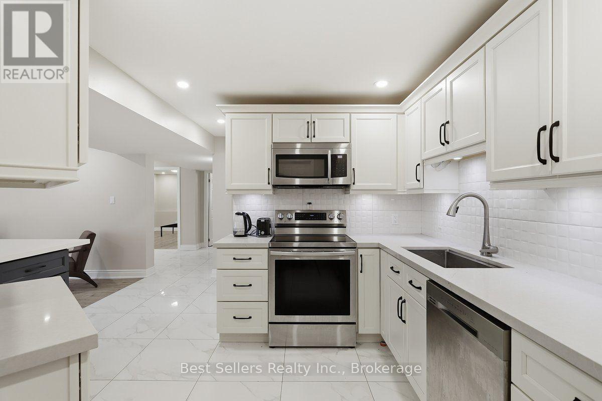 2 - 56 Florence Street W, Huntsville, Ontario  P1H 1V5 - Photo 11 - X13612622