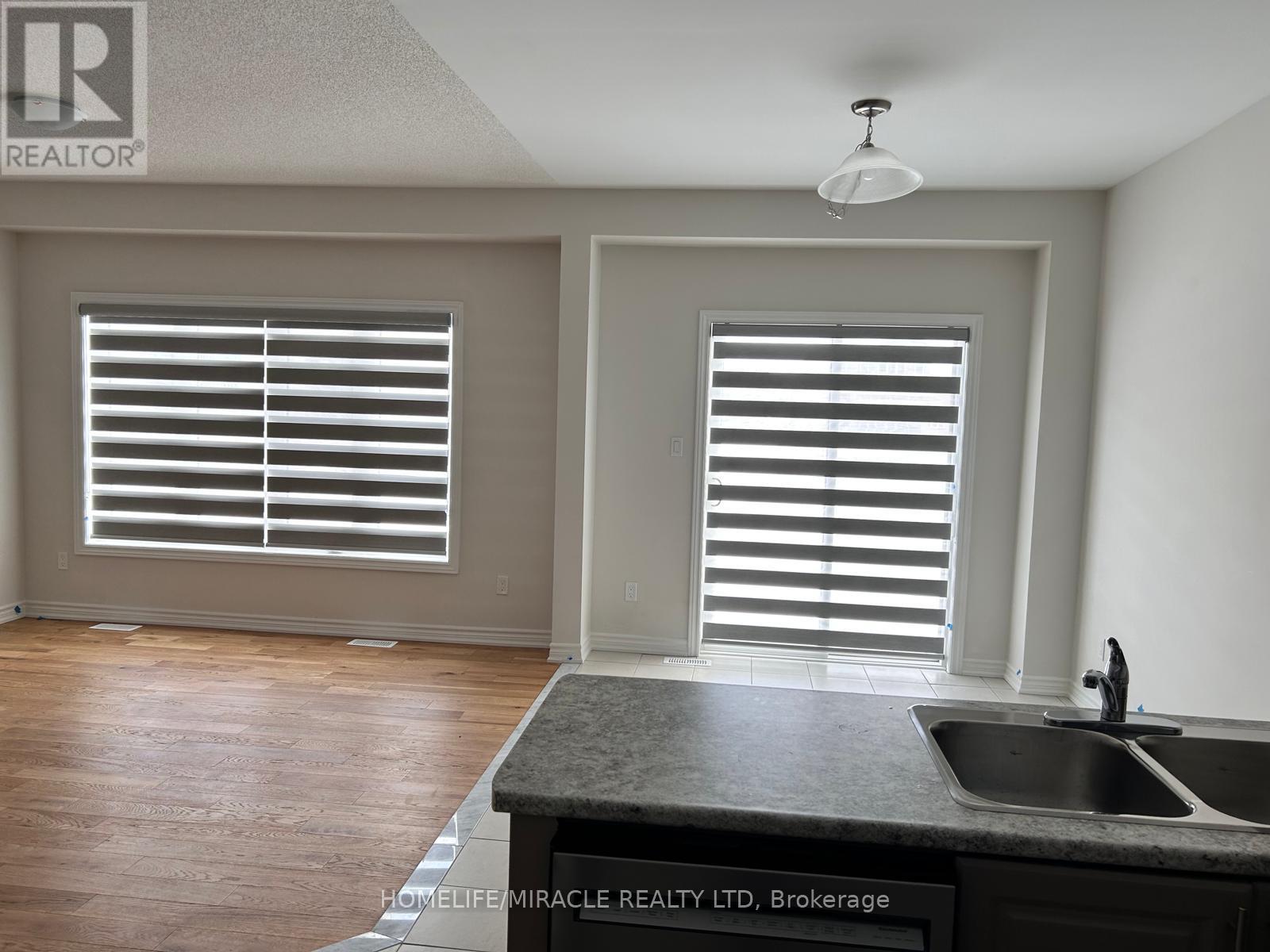 239 Palace Street, Thorold, Ontario  L2V 0N3 - Photo 17 - X13612790