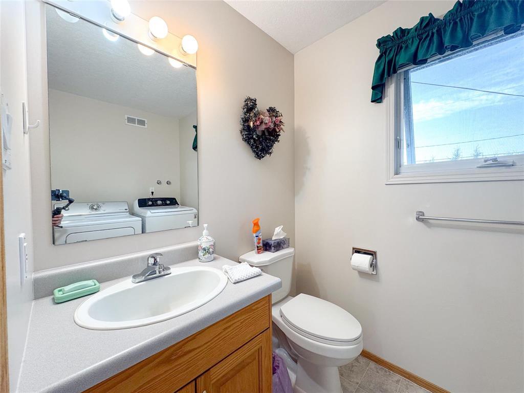 201 First Avenue, Benito, Manitoba  R0L 0C0 - Photo 13 - 202618798