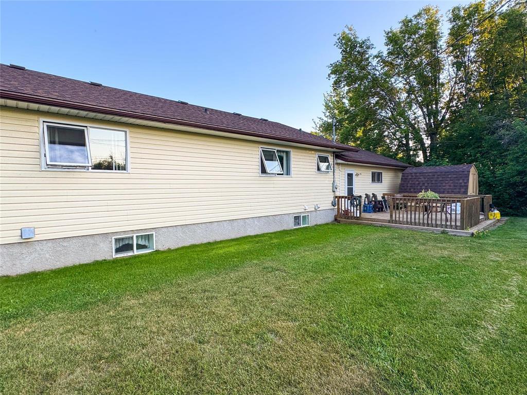 201 First Avenue, Benito, Manitoba  R0L 0C0 - Photo 26 - 202618798