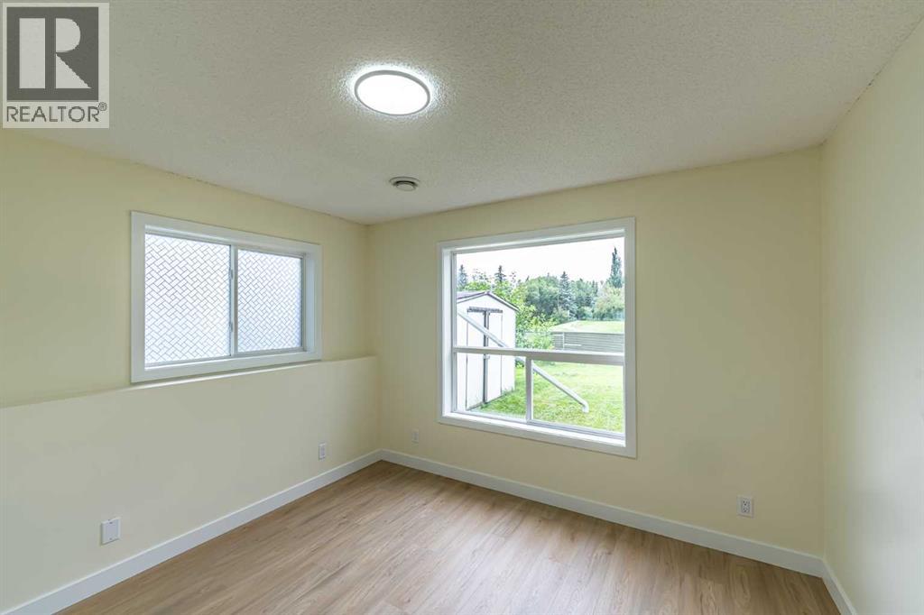 30 Somerside Manor SW, Calgary, Alberta  T2Y 3G5 - Photo 33 - A2329298