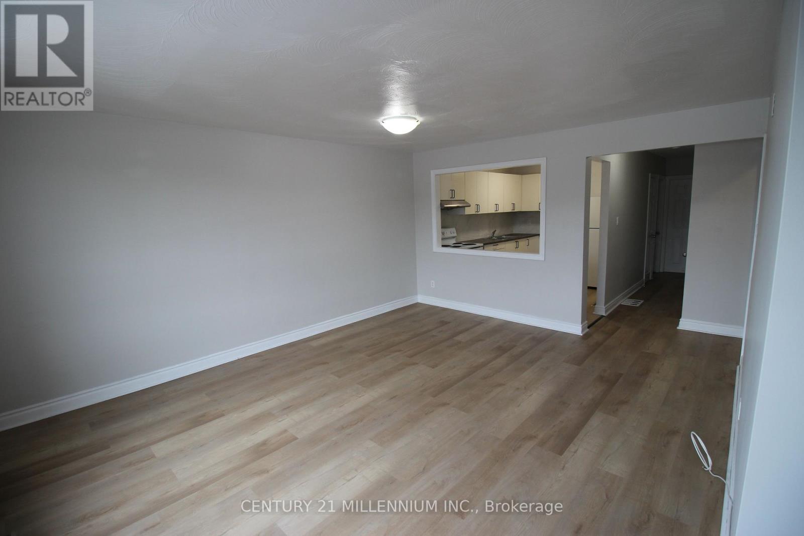Upper - 2991 Islington Avenue, Toronto, Ontario  M9L 2K9 - Photo 11 - W13040852