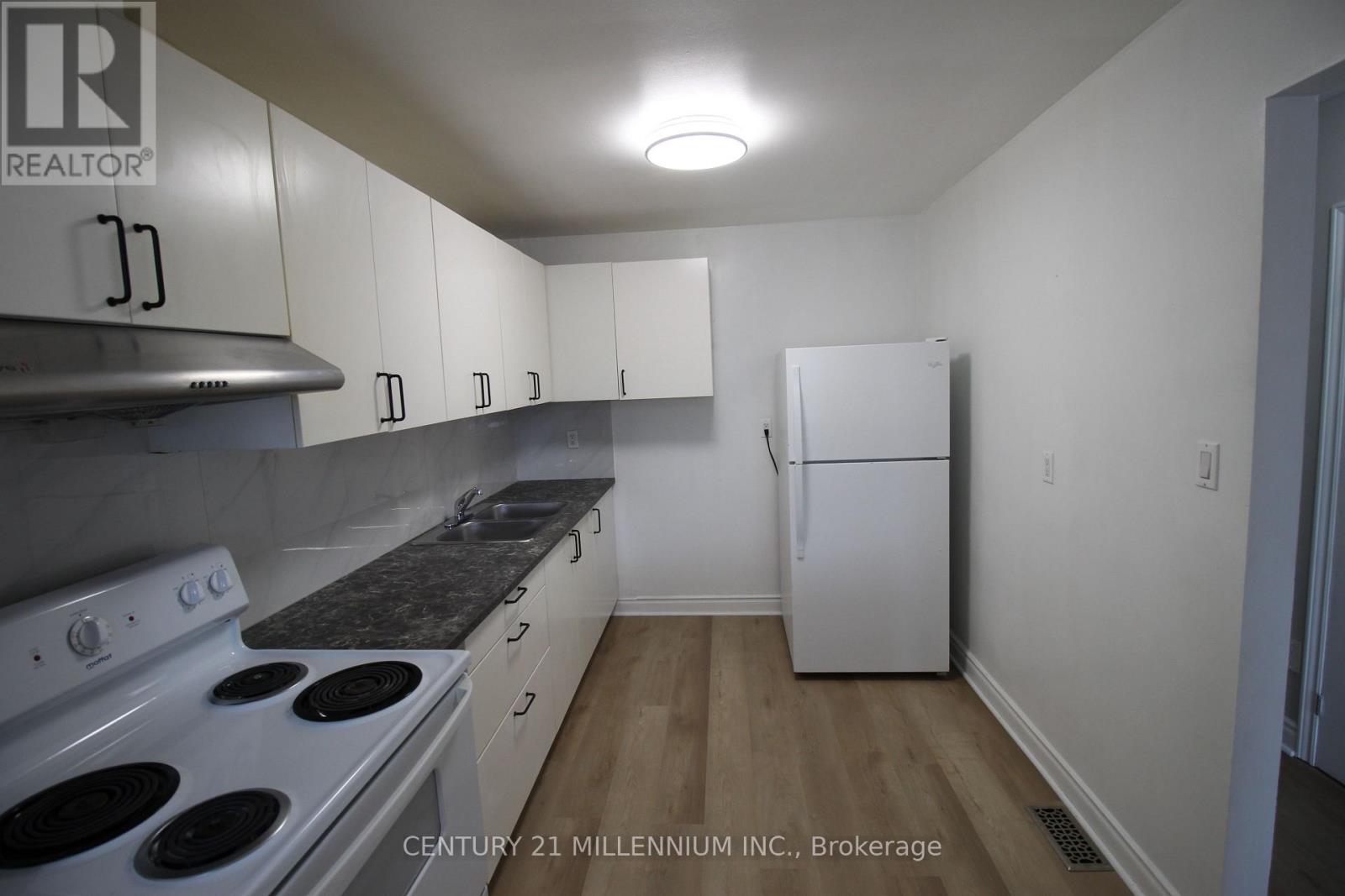 Upper - 2991 Islington Avenue, Toronto, Ontario  M9L 2K9 - Photo 13 - W13040852