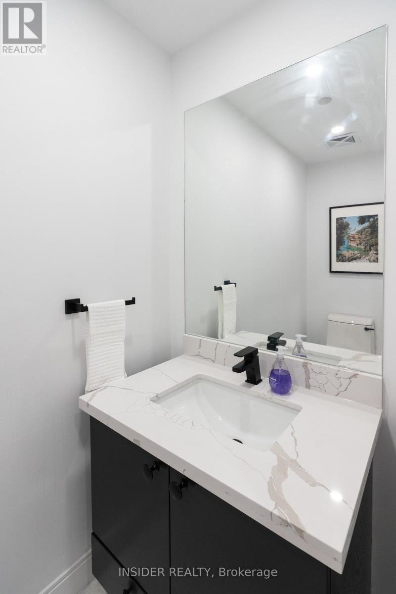 203 - 1 Scott Street, Toronto, Ontario  M5E 1A1 - Photo 11 - C13472130