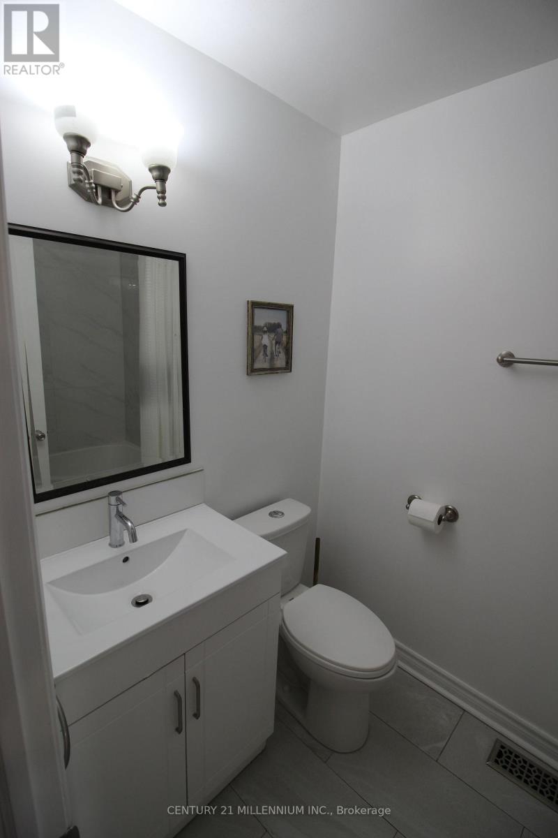 Upper - 2991 Islington Avenue, Toronto, Ontario  M9L 2K9 - Photo 27 - W13040852